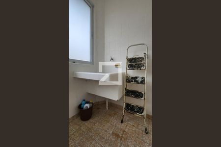 Apartamento para alugar com 60m², 2 quartos e 1 vaga Apartamento para alugar com 60m², 2 quartos e 1 vagaDetalhe da area de serviço