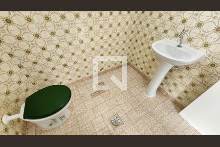 Apartamento para alugar com 60m², 2 quartos e 1 vaga Apartamento para alugar com 60m², 2 quartos e 1 vagaBanheiro