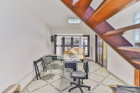 Sala de casa para alugar com 2 quartos, 150m² em Cidade São Francisco, São Paulo