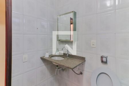 Casa à venda com 150m², 2 quartos e 2 vagas Casa à venda com 150m², 2 quartos e 2 vagasBanheiro Quarto Suite