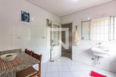 Casa à venda com 217m², 4 quartos e 3 vagas Casa à venda com 217m², 4 quartos e 3 vagasCozinha