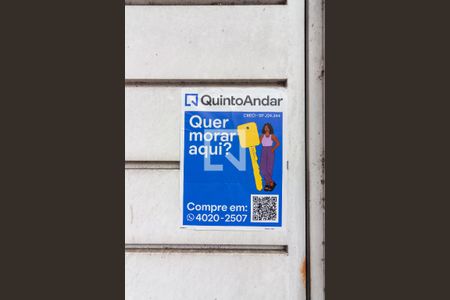 Casa à venda com 217m², 4 quartos e 3 vagas Casa à venda com 217m², 4 quartos e 3 vagasPlaca de Anuncio