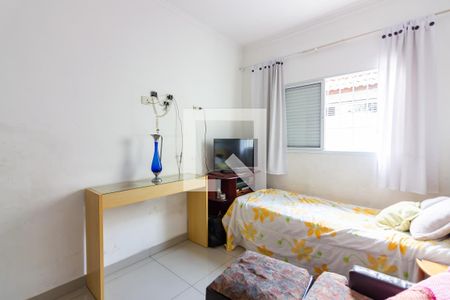 Suíte 1 de casa à venda com 4 quartos, 217m² em Umuarama, Osasco