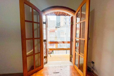 Varanda da suíte 1 de casa para alugar com 2 quartos, 75m² em Pinheiros, São Paulo