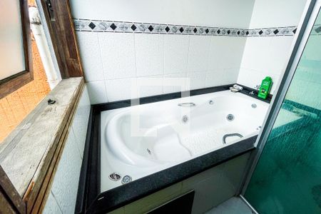 Casa para alugar com 75m², 2 quartos e 1 vaga Casa para alugar com 75m², 2 quartos e 1 vagaBanheiro da Suíte 2