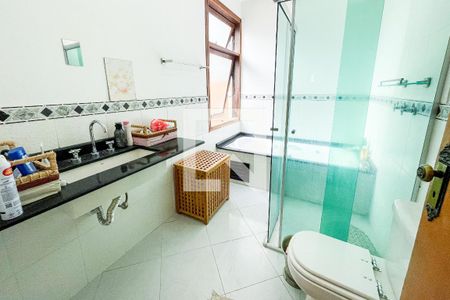 Casa para alugar com 75m², 2 quartos e 1 vaga Casa para alugar com 75m², 2 quartos e 1 vagaBanheiro da Suíte 2