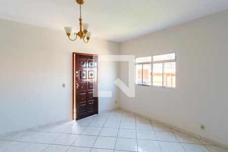 Sala de casa para alugar com 3 quartos, 133m² em Penha de França, São Paulo