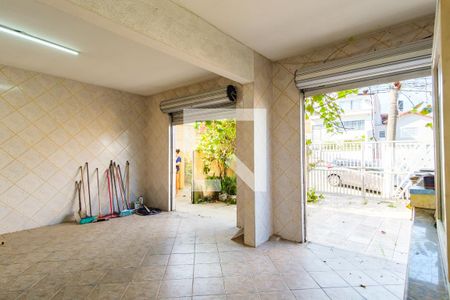 Casa para alugar com 133m², 3 quartos e 3 vagasVagas Cobertas