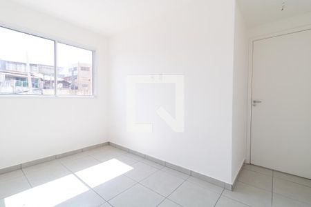 Quarto 1 de apartamento para alugar com 2 quartos, 41m² em Vila Fatima, São Paulo