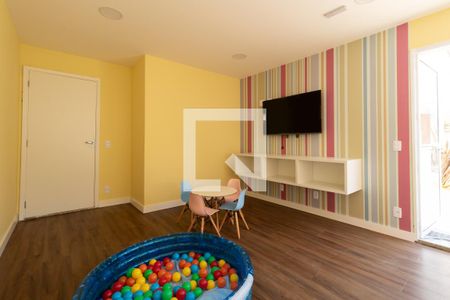 Apartamento à venda com 41m², 2 quartos e sem vagaÁrea comum - Sala de Jogos