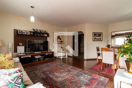 Apartamento à venda com 200m², 4 quartos e 2 vagas Apartamento à venda com 200m², 4 quartos e 2 vagasSala