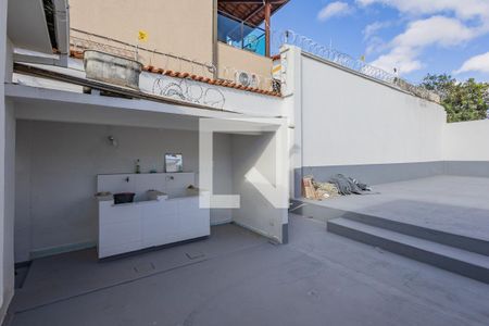 Casa à venda com 103m², 3 quartos e sem vagaÁrea de Serviço