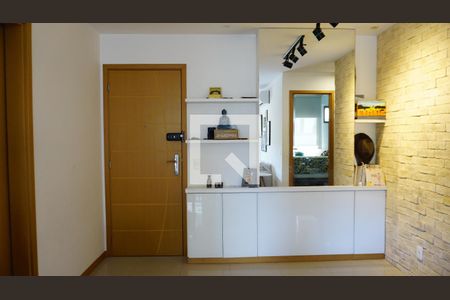 Sala de apartamento à venda com 2 quartos, 70m² em Freguesia (jacarepaguá), Rio de Janeiro