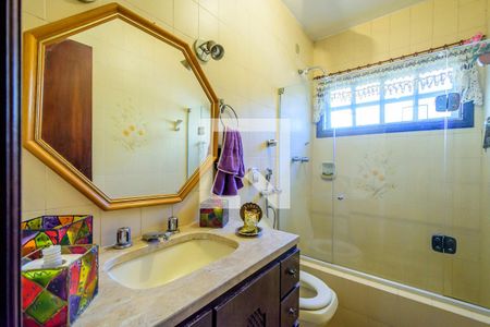 Casa à venda com 600m², 5 quartos e 3 vagasBanheiro da Suíte 1