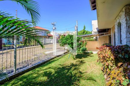 Casa à venda com 600m², 5 quartos e 3 vagasEntrada