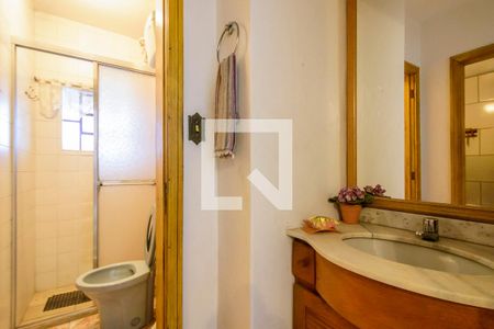 Casa à venda com 600m², 5 quartos e 3 vagasBanheiro