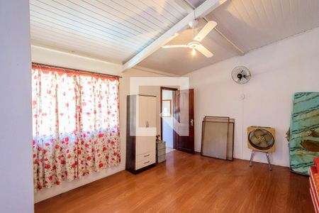 Casa à venda com 600m², 5 quartos e 3 vagasQuarto