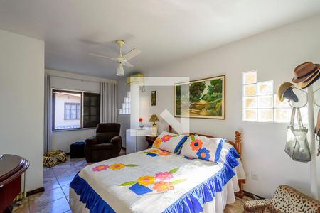 Casa à venda com 600m², 5 quartos e 3 vagasSuíte 3