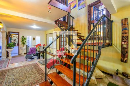 Casa à venda com 600m², 5 quartos e 3 vagasSala 2