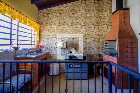 Casa à venda com 600m², 5 quartos e 3 vagasSalão de Festas