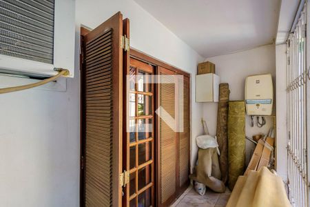 Casa à venda com 600m², 5 quartos e 3 vagasSacada