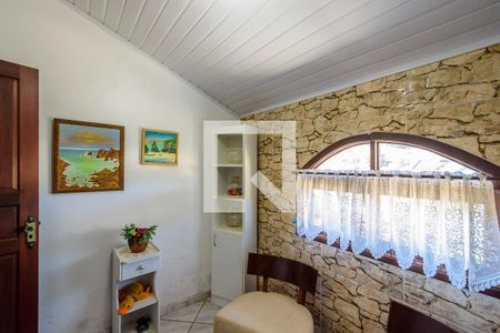 Casa à venda com 600m², 5 quartos e 3 vagasQuarto 2