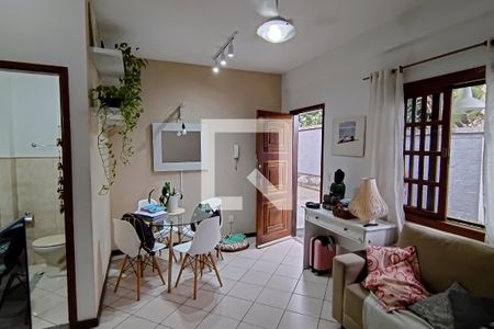 sala de casa à venda com 2 quartos, 60m² em Tanque, Rio de Janeiro