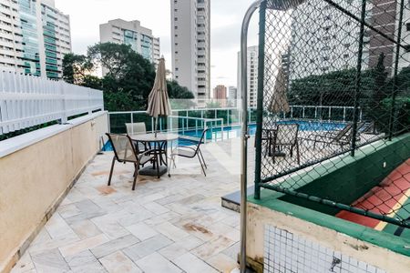 Apartamento à venda com 90m², 3 quartos e 2 vagasÁrea comum - Piscina