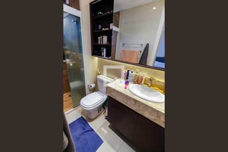 Apartamento à venda com 90m², 3 quartos e 2 vagasBanheiro da Suíte