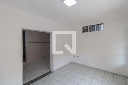 Sala  de casa para alugar com 3 quartos, 125m² em Jardim Verônia, São Paulo