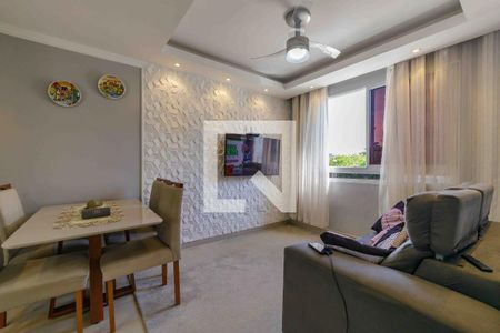 Apartamento à venda com 43m², 2 quartos e 1 vaga Apartamento à venda com 43m², 2 quartos e 1 vagaSala