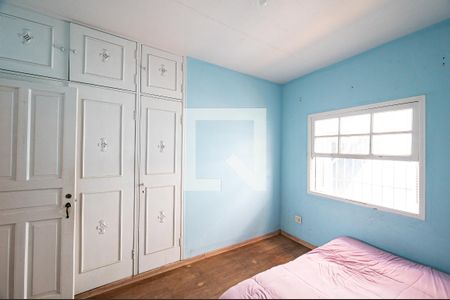 Casa à venda com 398m², 4 quartos e 8 vagasQuarto 2