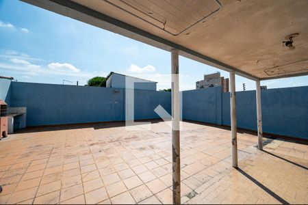 Casa à venda com 398m², 4 quartos e 8 vagasQuintal