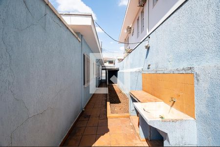 Casa à venda com 398m², 4 quartos e 8 vagasCorredor