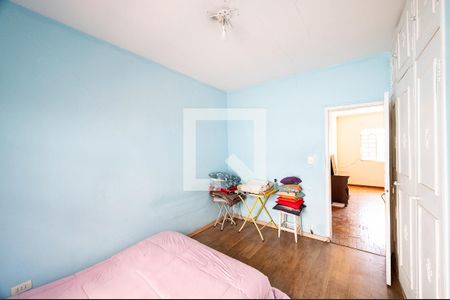 Casa à venda com 398m², 4 quartos e 8 vagasQuarto 2