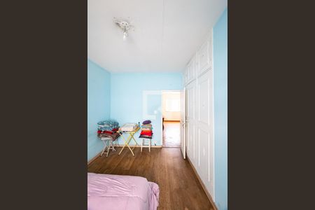 Casa à venda com 398m², 4 quartos e 8 vagasQuarto 2