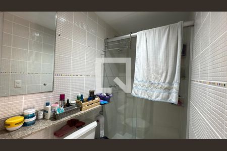 Banheiro de apartamento para alugar com 2 quartos, 133m² em Cabral, Curitiba