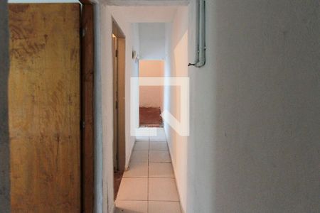 Corredor de casa para alugar com 2 quartos, 50m² em Chácara Belenzinho, São Paulo