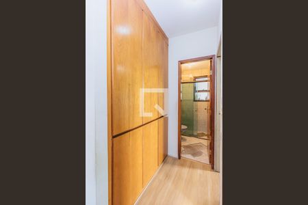 Apartamento para alugar com 84m², 3 quartos e 1 vaga Apartamento para alugar com 84m², 3 quartos e 1 vagaCloset