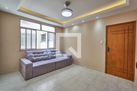 Apartamento para alugar com 72m², 2 quartos e 1 vaga Apartamento para alugar com 72m², 2 quartos e 1 vagaSala