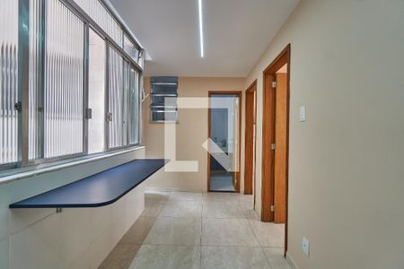 Corredor de apartamento para alugar com 2 quartos, 72m² em Maracanã, Rio de Janeiro