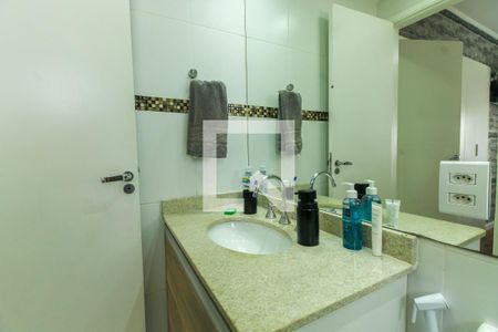 Apartamento à venda com 72m², 2 quartos e 1 vaga Apartamento à venda com 72m², 2 quartos e 1 vagaBanheiro