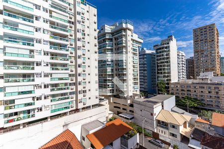 Vista da Sala de apartamento à venda com 3 quartos, 110m² em Icaraí, Niterói