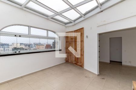 Apartamento à venda com 167m², 3 quartos e 3 vagas Apartamento à venda com 167m², 3 quartos e 3 vagasCobertura