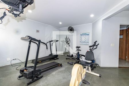 Apartamento à venda com 167m², 3 quartos e 3 vagas Apartamento à venda com 167m², 3 quartos e 3 vagasÁrea comum - Academia