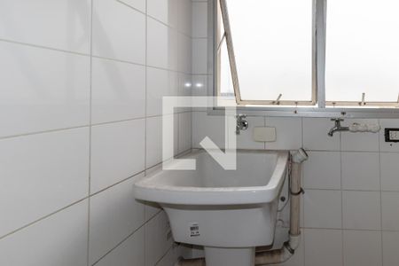 Apartamento à venda com 167m², 3 quartos e 3 vagas Apartamento à venda com 167m², 3 quartos e 3 vagasÁrea de Serviço