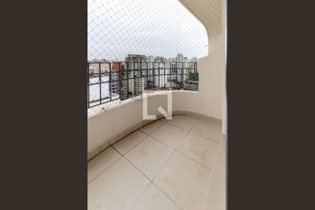 Apartamento à venda com 167m², 3 quartos e 3 vagas Apartamento à venda com 167m², 3 quartos e 3 vagasQuarto 3 (sacada)