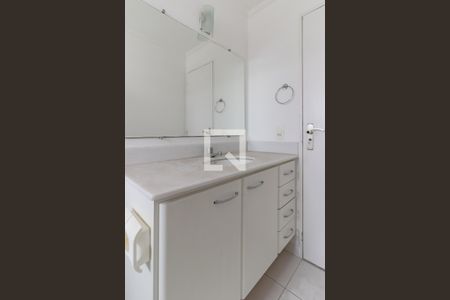 Apartamento à venda com 167m², 3 quartos e 3 vagas Apartamento à venda com 167m², 3 quartos e 3 vagasBanheiro do Quarto 1