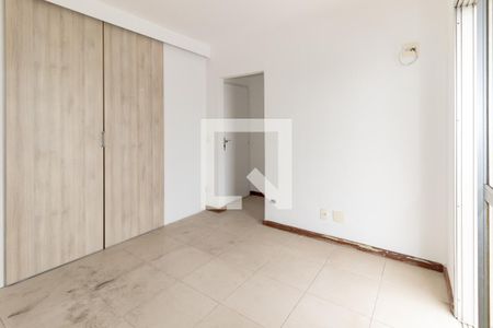 Apartamento à venda com 167m², 3 quartos e 3 vagas Apartamento à venda com 167m², 3 quartos e 3 vagasQuarto 3
