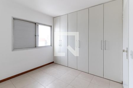 Apartamento à venda com 167m², 3 quartos e 3 vagas Apartamento à venda com 167m², 3 quartos e 3 vagasQuarto 2